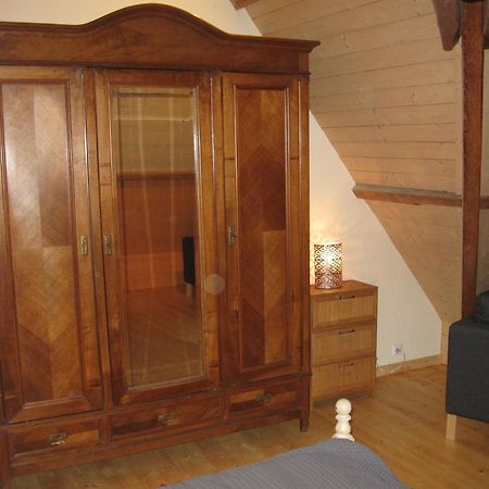Familiensuite, Zwei Zimmer, Mitbenutzung Von Kuche Und Bad Rott Eksteriør billede