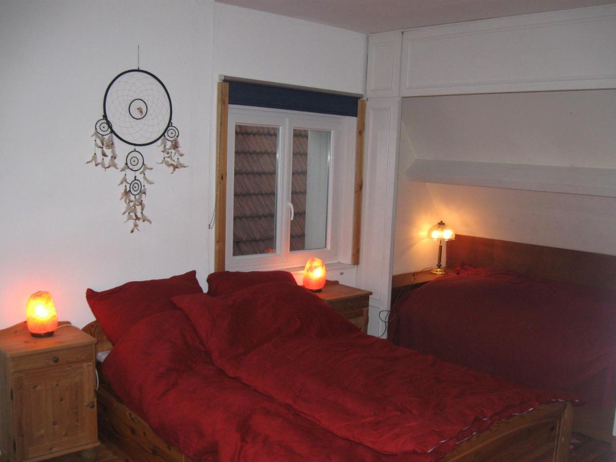 Familiensuite, Zwei Zimmer, Mitbenutzung Von Kuche Und Bad Rott Eksteriør billede
