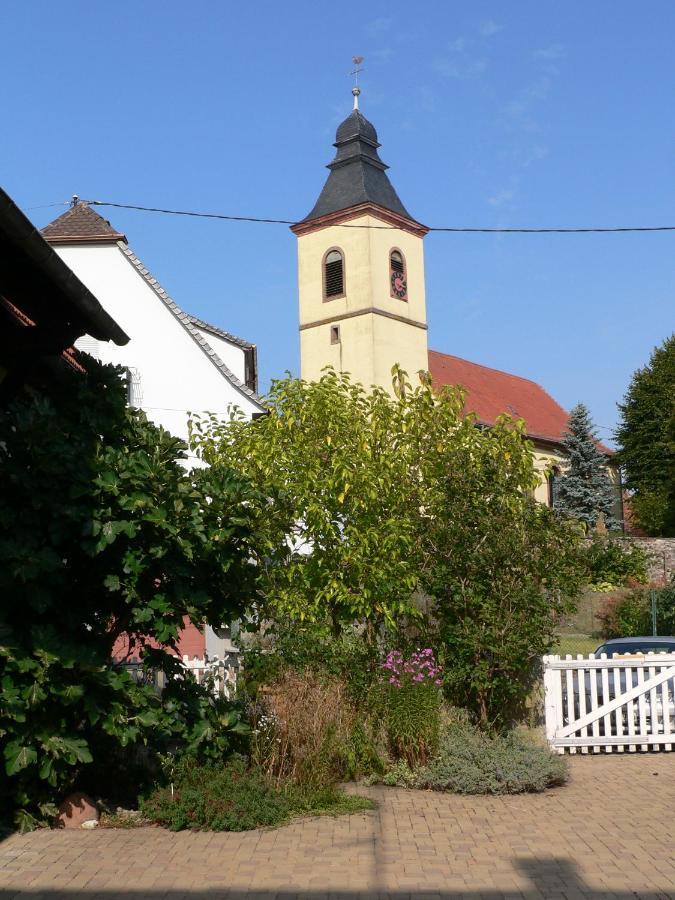 Familiensuite, Zwei Zimmer, Mitbenutzung Von Kuche Und Bad Rott Eksteriør billede