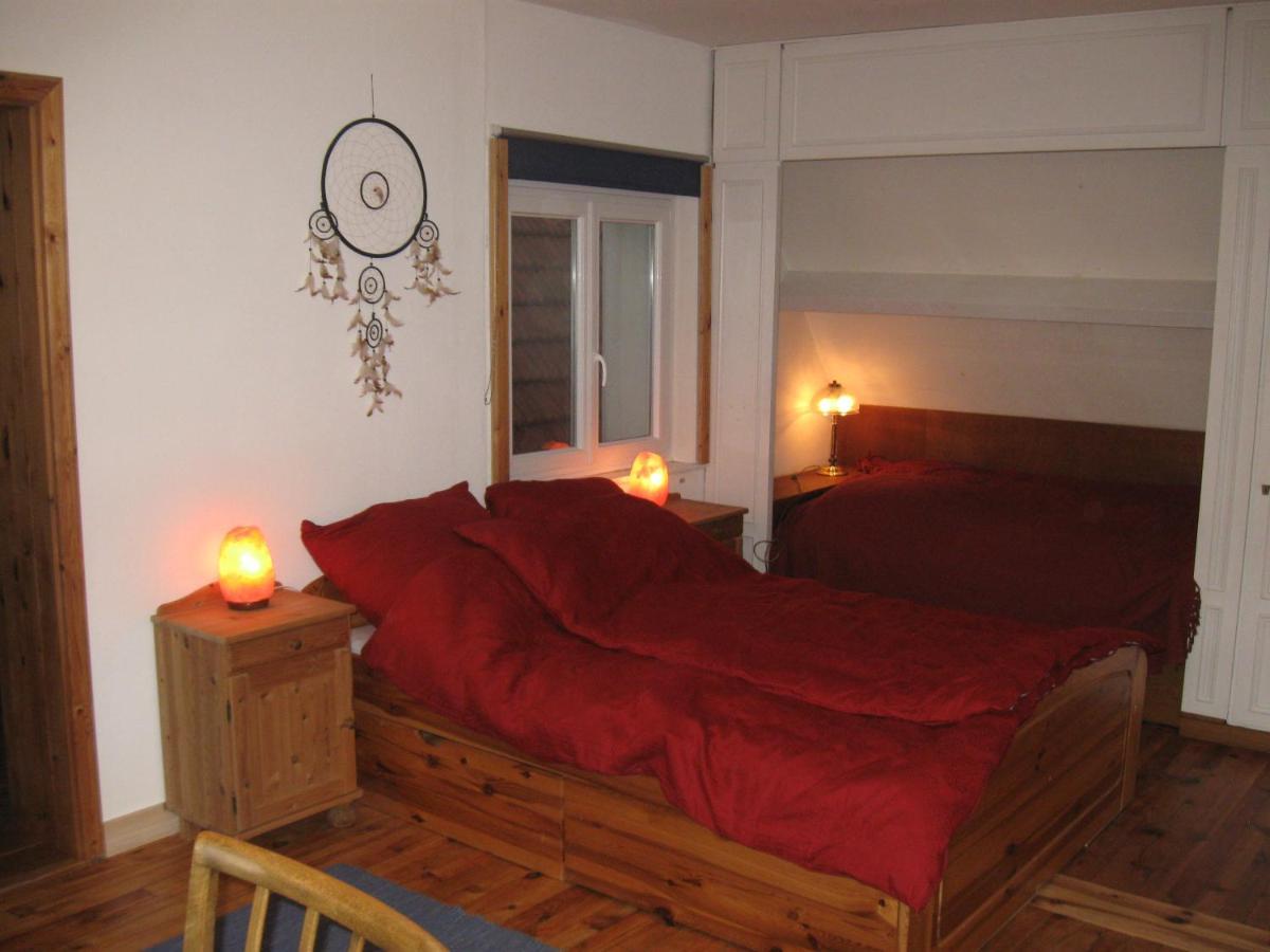 Familiensuite, Zwei Zimmer, Mitbenutzung Von Kuche Und Bad Rott Eksteriør billede